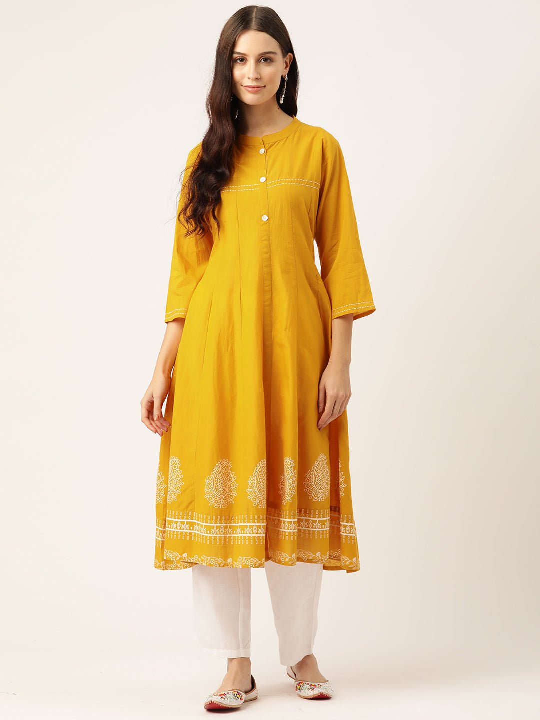 Ethnic Motifs Printed Kurta - RueCollections