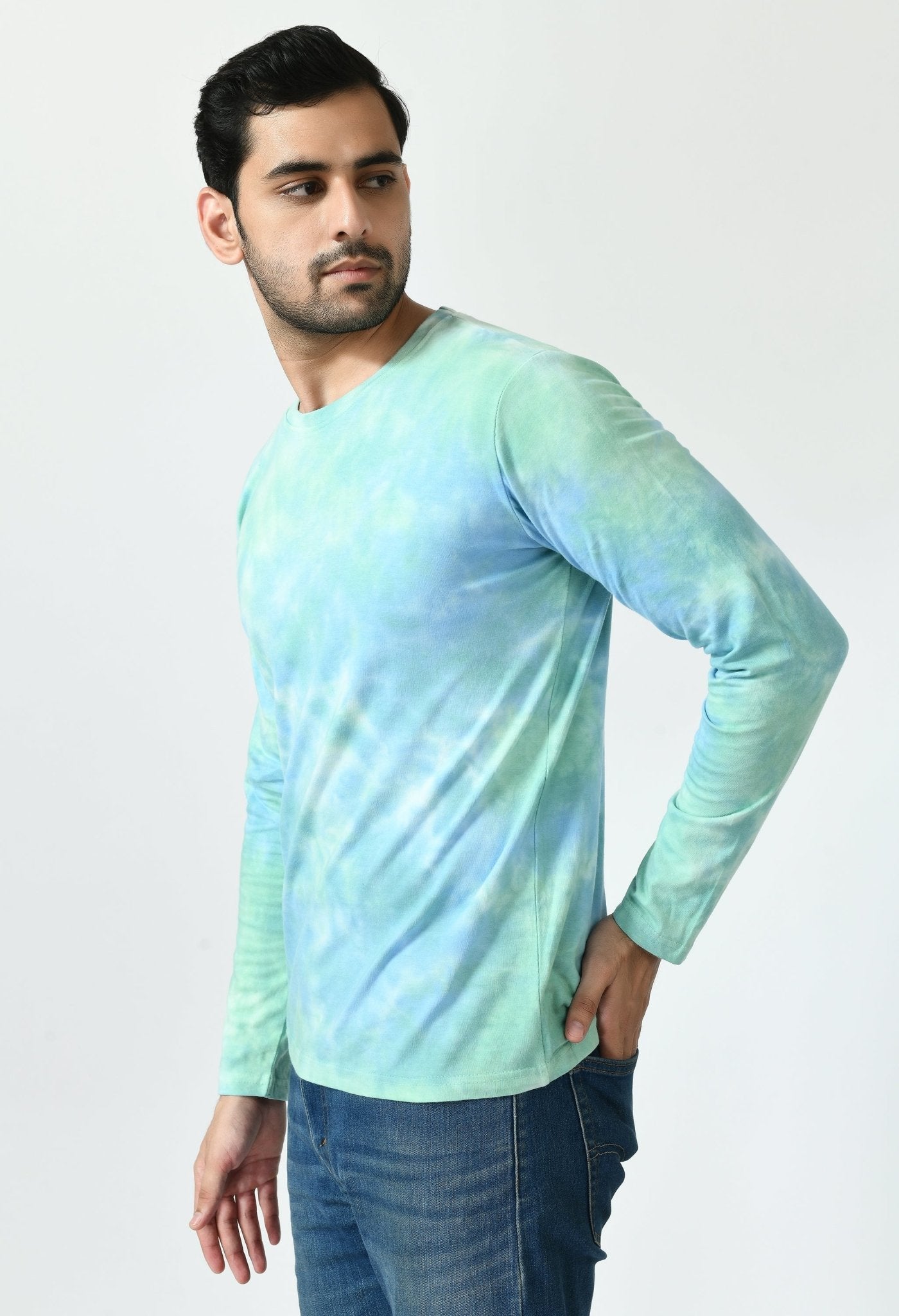 Green & Blue Unisex Tie - Dye T-shirt - RueCollections