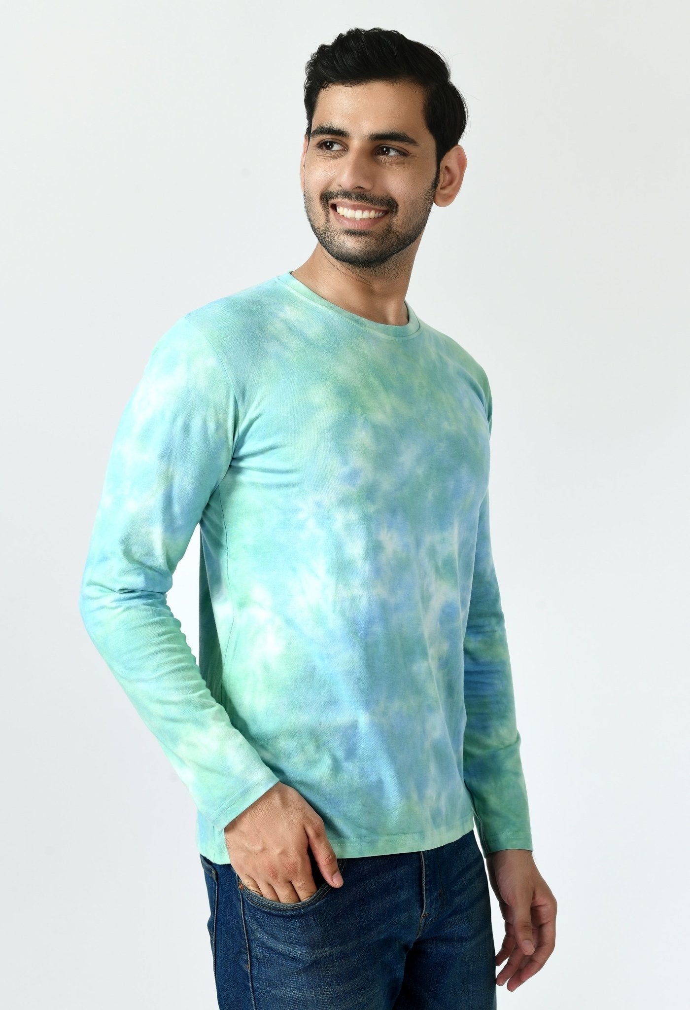 Green & Blue Unisex Tie - Dye T-shirt - RueCollections